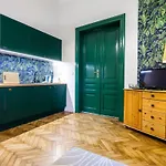 Tyzenhauz Apartments Lobzowska Street